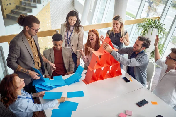 Collega Hebben Plezier Het Werk Competitie Samen — Stockfoto