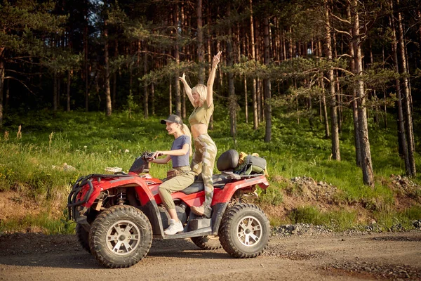Young Girls Have Fun While Riding Quad Beautiful Sunny Day — Stock Photo, Image