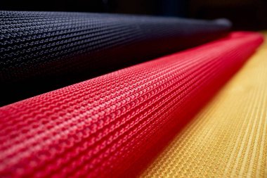 Almanya 'nın bayrak malzemesi ve dokuma deseninin makro görüntüsü. Bayrak, ülke, vatansever