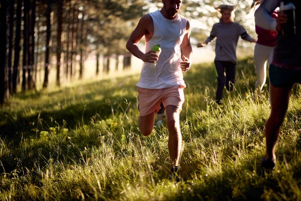 Ochtendrit Het Bos Jongeren Sportkleding Het Bos — Stockfoto