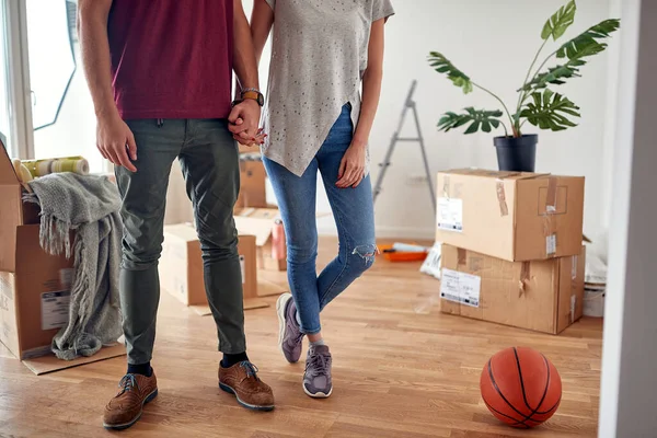 Detail Cropped Image Young Couple Holding Hands New Apartment Unpacked — Stock Photo, Image