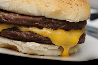 peynirli burger