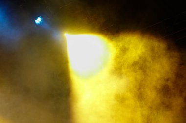 konser ışık gösterisi