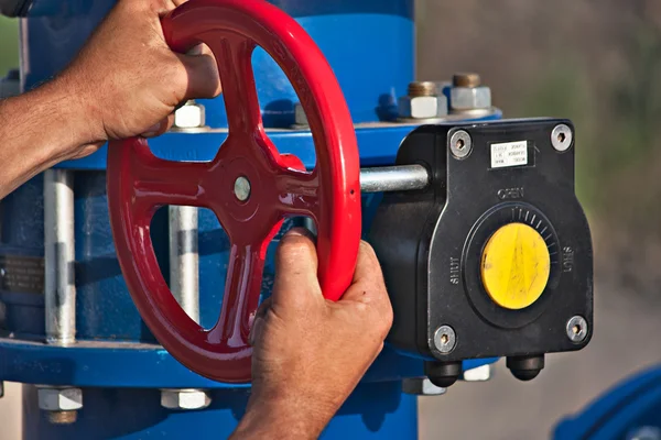 Endüstriyel boru hattı betonarme donatı