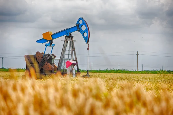 Ölpumpe — Stockfoto