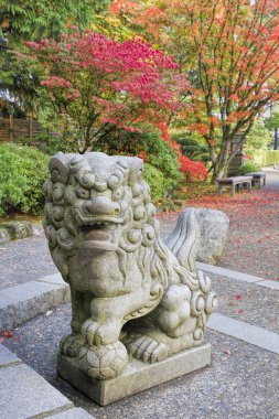 Japon komainu erkek foo köpek heykel