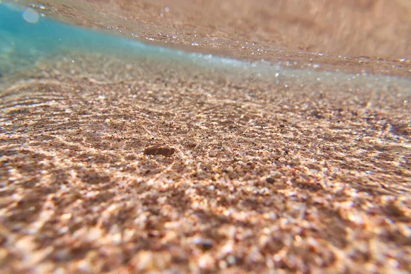 Plage Touristique Sous Marine Avec Beau Sable Fin Beaucoup Réflexions — Photo