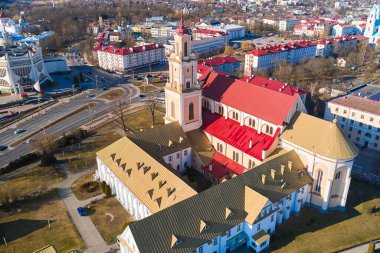 Grodno, Belarus - 10 Mart 2022 - Grodno 'daki Bernardine Manastırı' ndan görüş