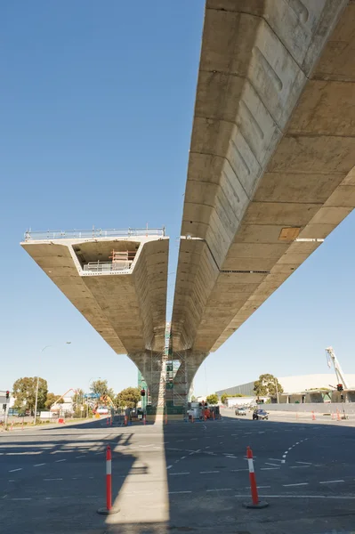 正在重建路 — 图库照片