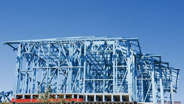 Nova casa de construção enquadramento — Fotografia de Stock