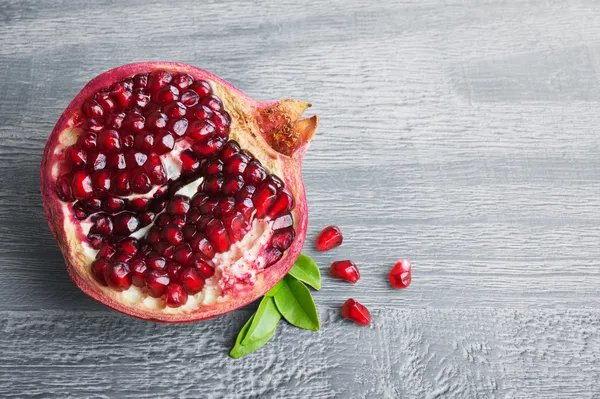 Frutas de romã — Fotografia de Stock