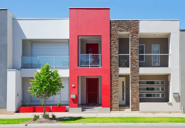 Modern Suburban House — Stock Photo, Image