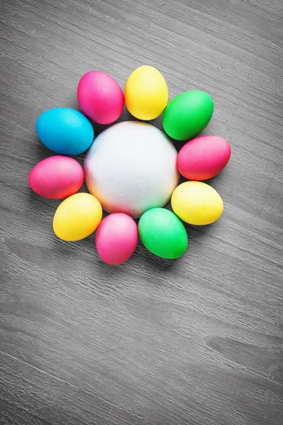 Œufs de Pâques multicolores — Photo