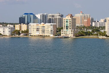 Sarasota, florida, kısmi skyline denizden izlendi