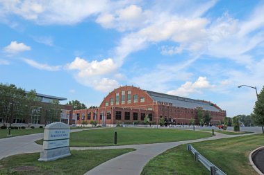 Uşak Üniversitesi kampüsünde Hinkle fieldhouse