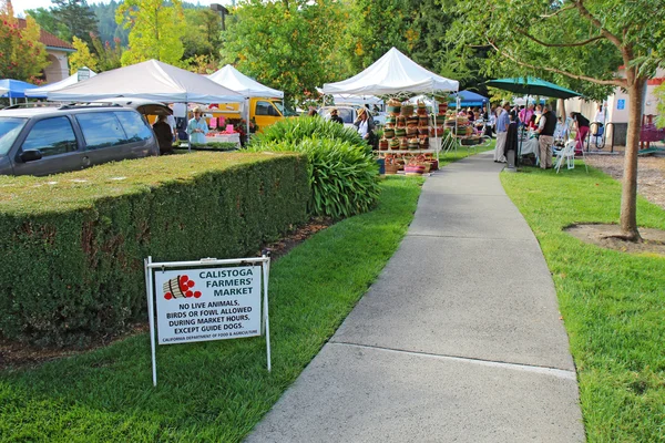 Extrance para el mercado de agricultores en calistoga, california — Foto de Stock