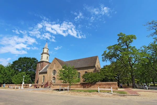 Chiesa parrocchiale di Bruton ai margini della Williamsburg coloniale, Virgi — Foto Stock