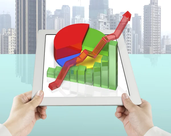 Mão segurando tablet com gráfico 3D — Fotografia de Stock