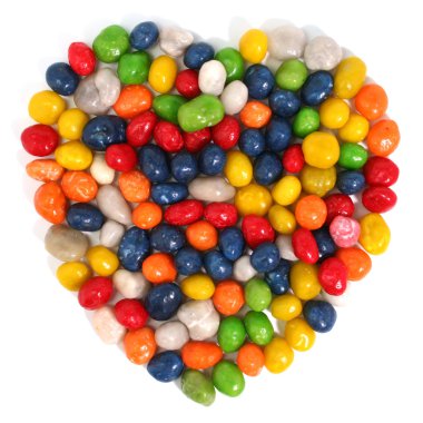 Kuru üzüm 1 ile çok renkli tatlılar yapılan kalp