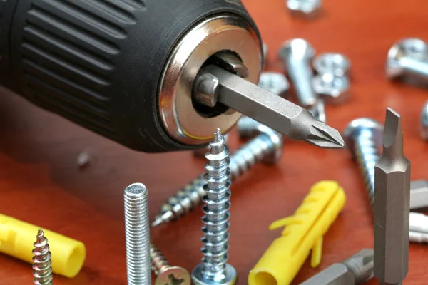 Trapani, viti & prizler& spine