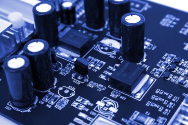 bilgisayar elektronik