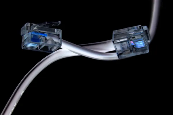 ipuçları ile iki telefon kabloları