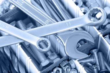 cıvata, somun ve somun anahtarları