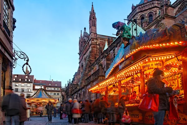 Julmarknad i strasbourg — Stockfoto