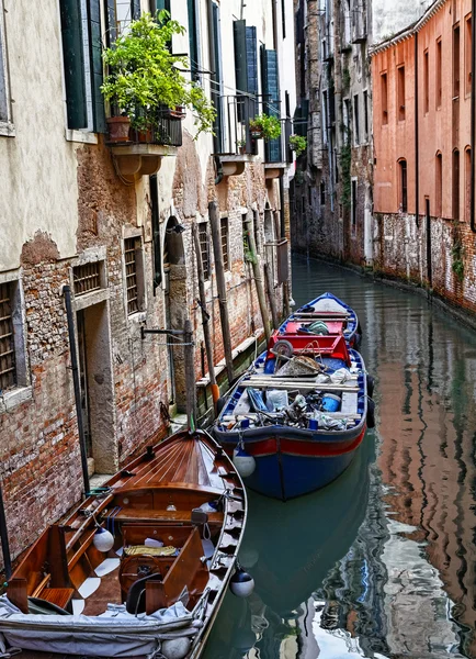 Small Venetian Canal — Stock Photo, Image