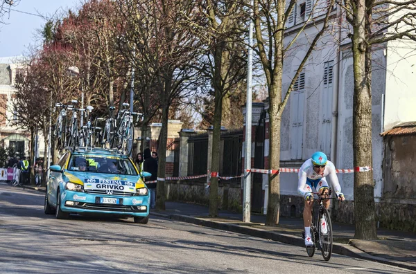 La carrera de ciclismo por carretera París- Niza 2013 en Houilles — Foto de Stock