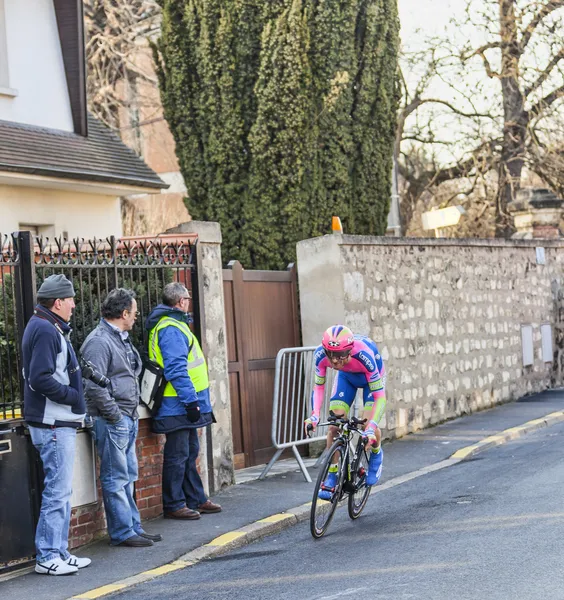 El ciclista Michele Scarpon- París Niza 2013 Prólogo en Houilles — Foto de Stock