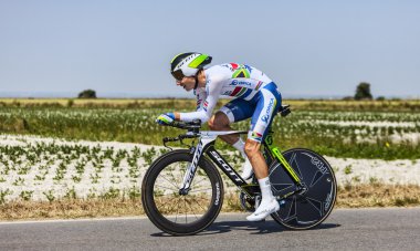 bisikletçi daryl impey