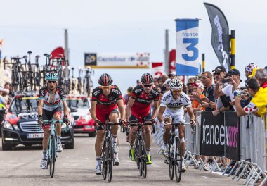 bmc ekibi tırmanma mont ventoux