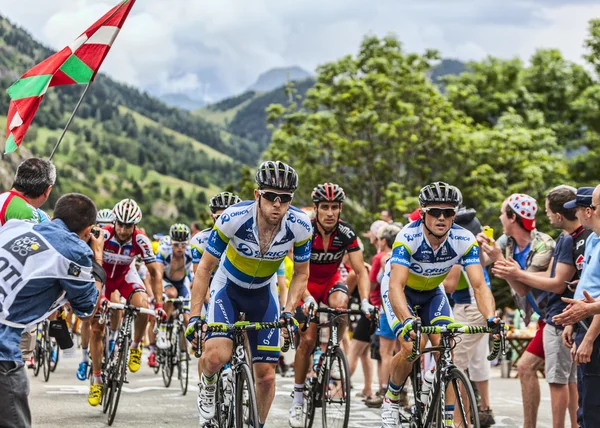 El Pelotón en Alpe D 'Huez — Foto de Stock