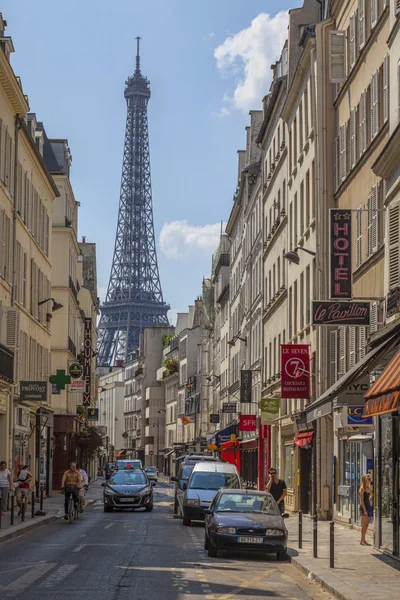 Rua parisiense — Fotografia de Stock