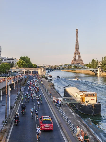 Il Peloton a Parigi — Foto Stock