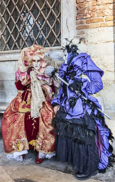 Venetiaanse kostuums scène — Stockfoto