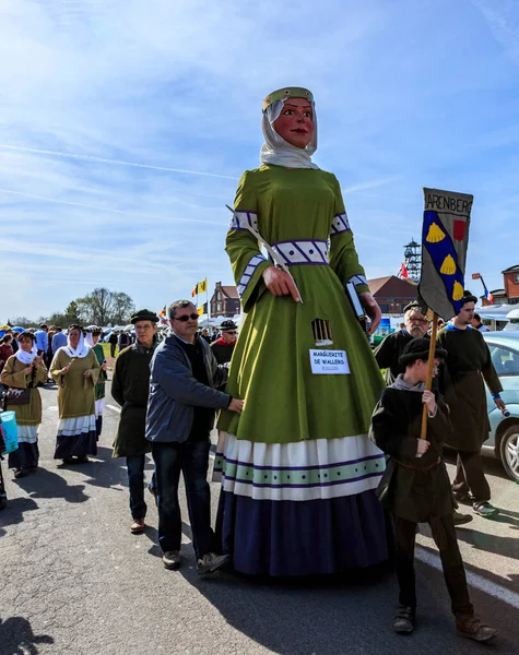 Wallers Arenberg Francie Dubna 2015 Tradiční Průvod Koná Ulicích Wallers — Stock fotografie