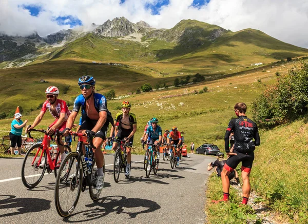 Col Madeleine France August 2020 Rear View Peloton Climbing Road — Stock Photo, Image