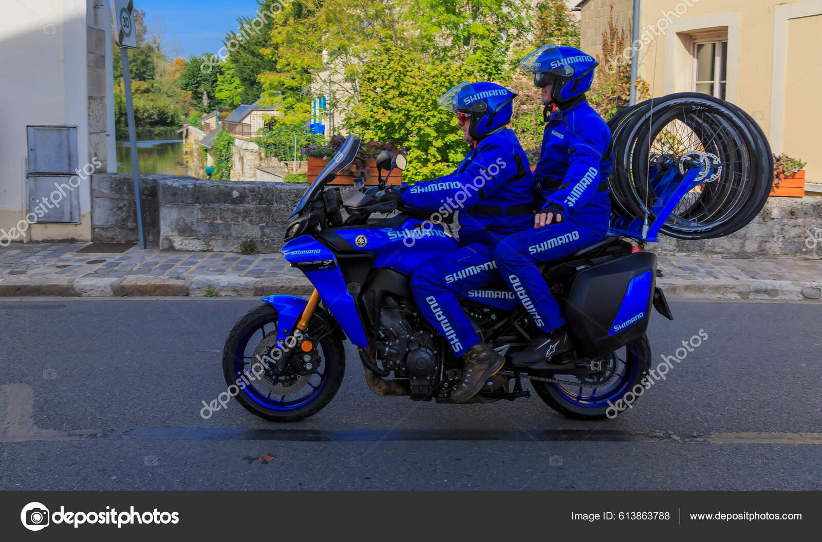 Bonneval France October 2021 Service Shimano Bile Drives Bonneval Road –  Stock Editorial Photo © razvanphoto #613863788