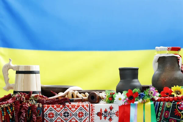 Ukrainska redskap sätta på bordet i traditionell stil — Stockfoto