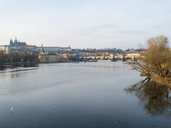 Вид на Прагу, Чехию — стоковое фото