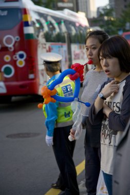 metropolis sokaklarında