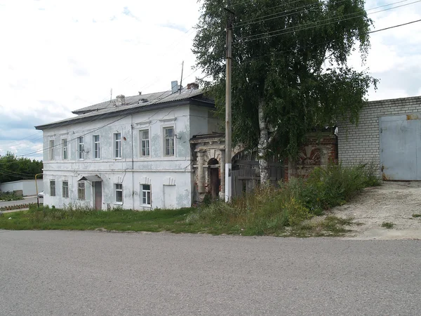 Straße zum Fluss — Stockfoto