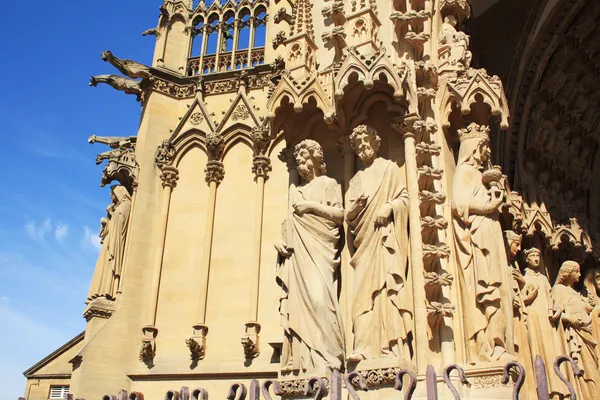 Metz katedral främre detalj Stockbild