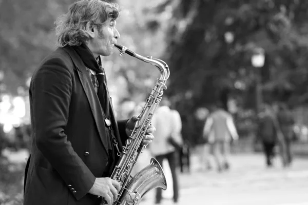 Saxofonista de rua Fotografia De Stock