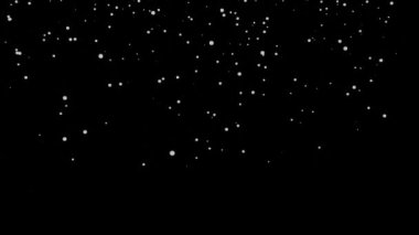 Yağan kar büyük taneciklerdir. Şeffaf arkaplan