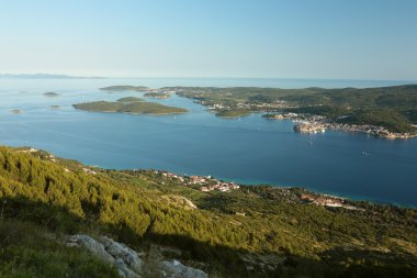 korcula Adası çevresinde sahil görünümü