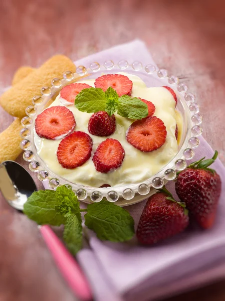 Strawberry tiramisu dessert, selective focus — Stock Photo, Image