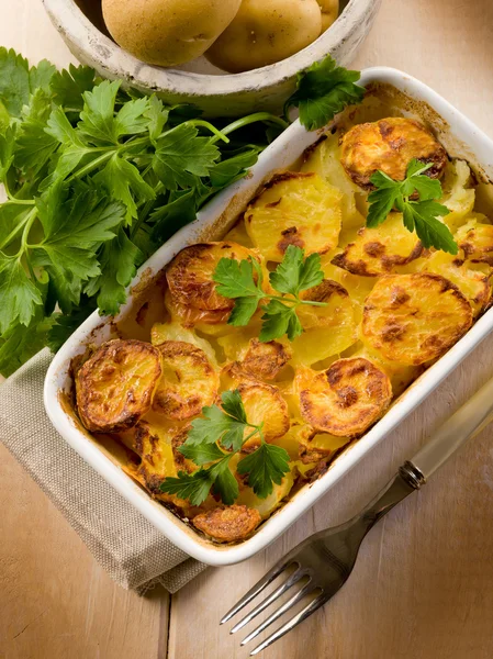 Pastel de papa hecho en casa, comida vegetariana —  Fotos de Stock